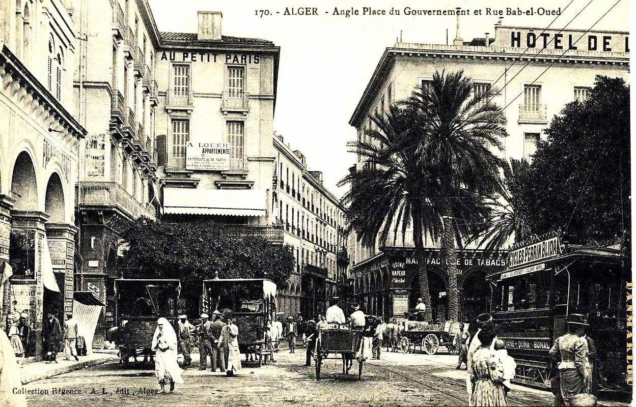 2803- Alger - Place Gouvernement et Rue Bab-el-oued.jpg